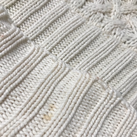 Abercrombie and Fitch Cream Cropped Sweater Shrug - Picture 8 of 8